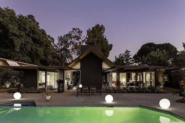 B2 - M Residence in Granada Hills, CA