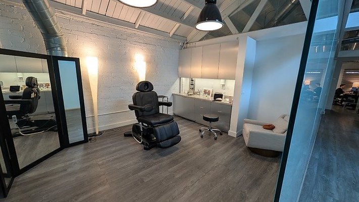 PXL 20260211 185929878 PXL 20260211 185929878