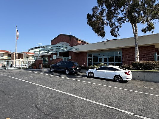 parking lot2